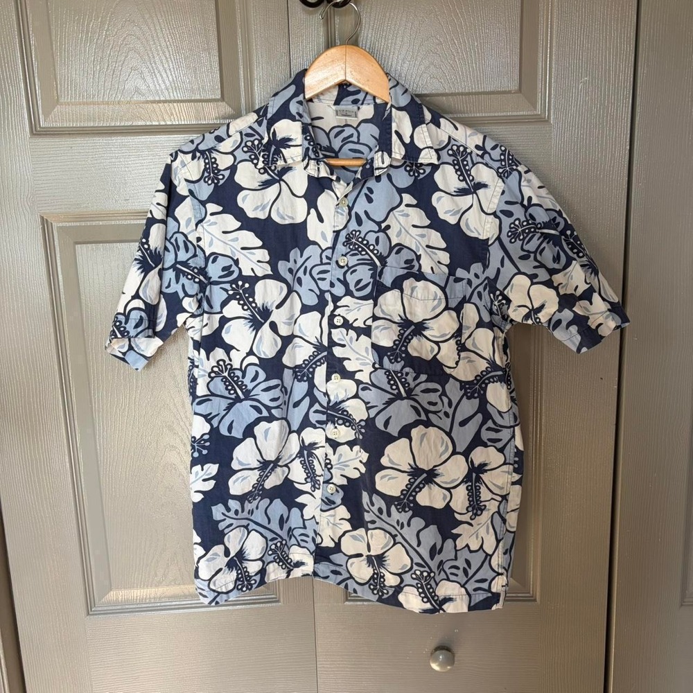 Old Navy Mens Y2K Hawaiian Shirt Navy Blue White Floral Hibiscus Button Up Small